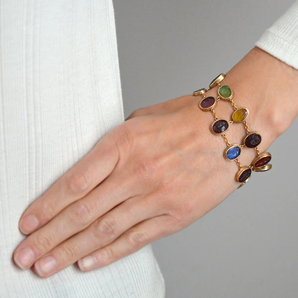 Early Victorian 14kt Glass Tassie & Agate Intaglio Link Bracelet - Image 11