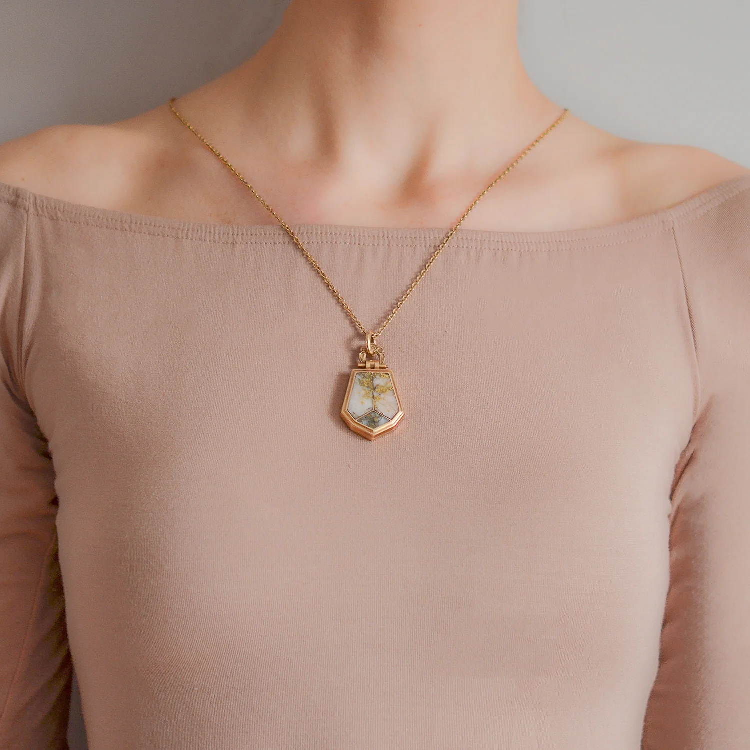 Victorian 15kt Inlaid Gold Quartz Locket - Image 6