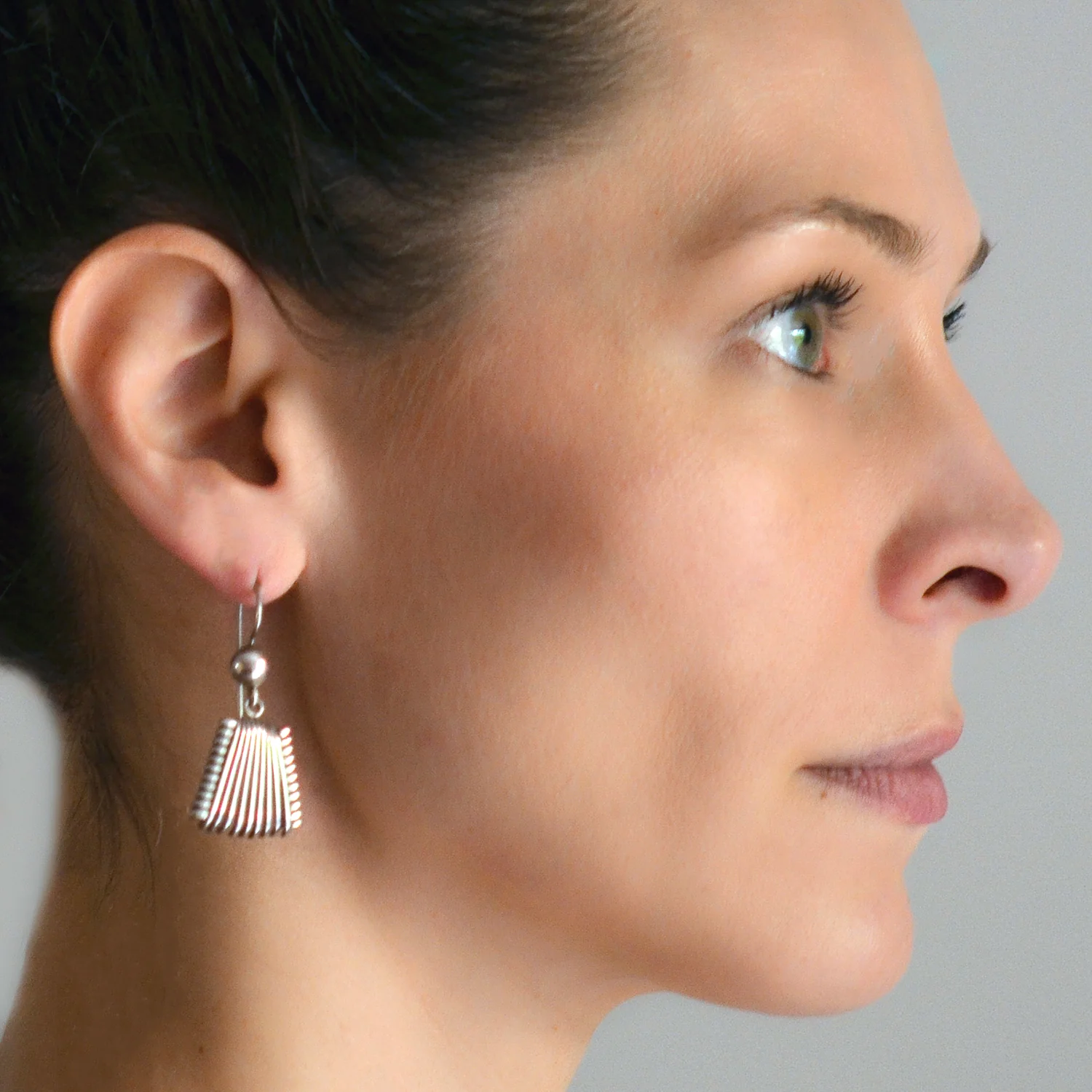HECTOR AGUILAR Vintage Mexican Taxco Silver Wirework Trapezoid Earrings - Image 8