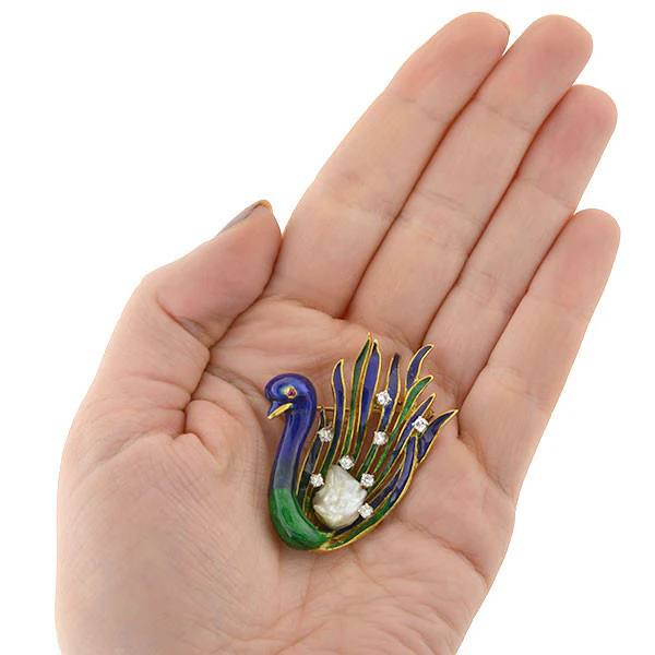 LA TRIOMPHE Vintage 18kt Diamond & Pearl Enameled Swan Pin - Image 7