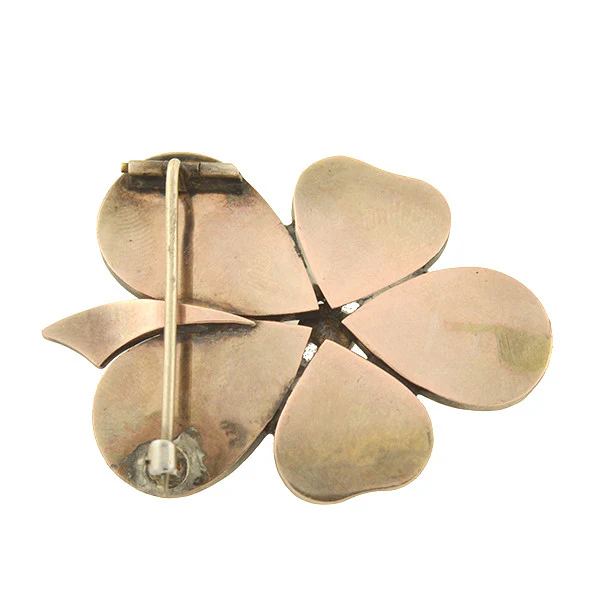 Late Victorian 10kt Garnet Cabochon Flower/Clover Pin - Image 5