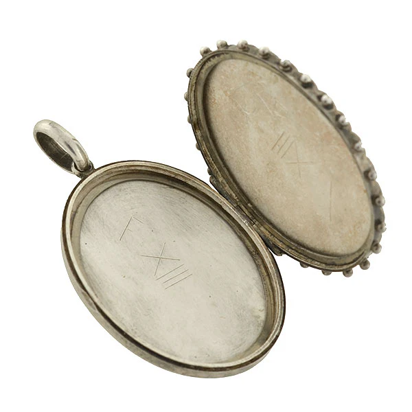 Victorian Sterling Silver Mixed Metals Flower Locket - Image 4