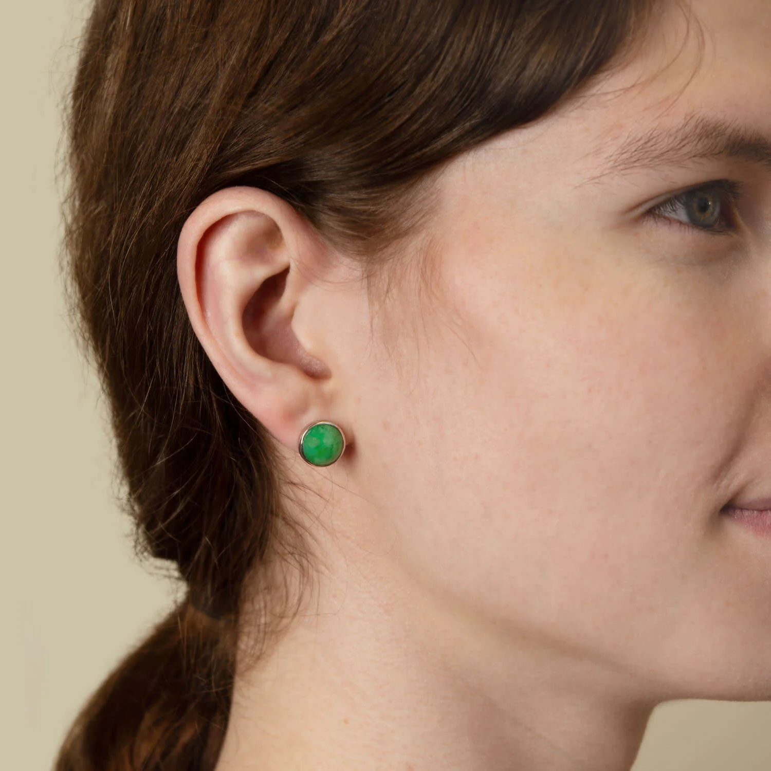 Art Deco 14k White Gold Jade Cabochon Stud Earrings - Image 4