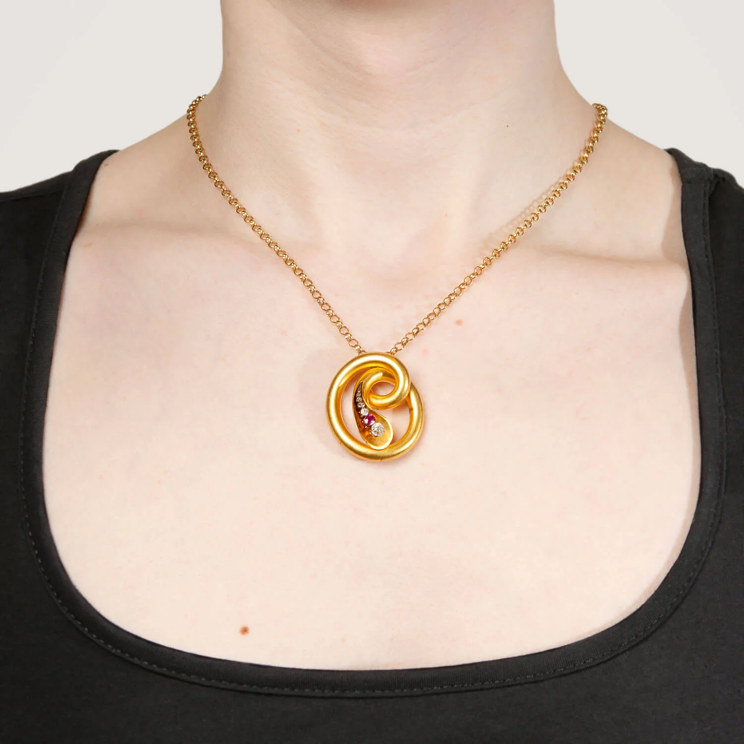 Victorian 18kt Ruby & Diamond Curled Snake Pendant - Image 6