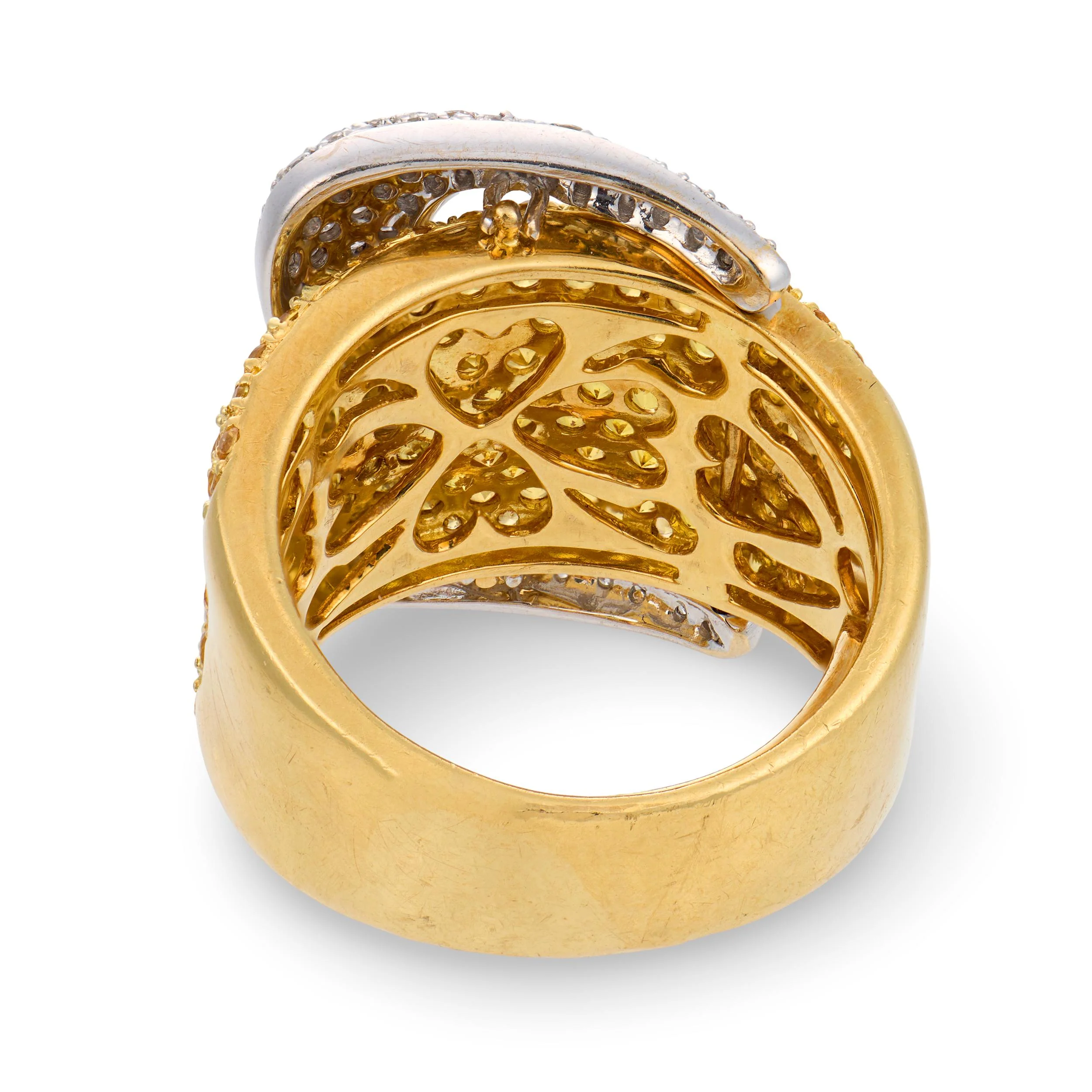 Estate 18k Diamond Buckle Ring - Image 5