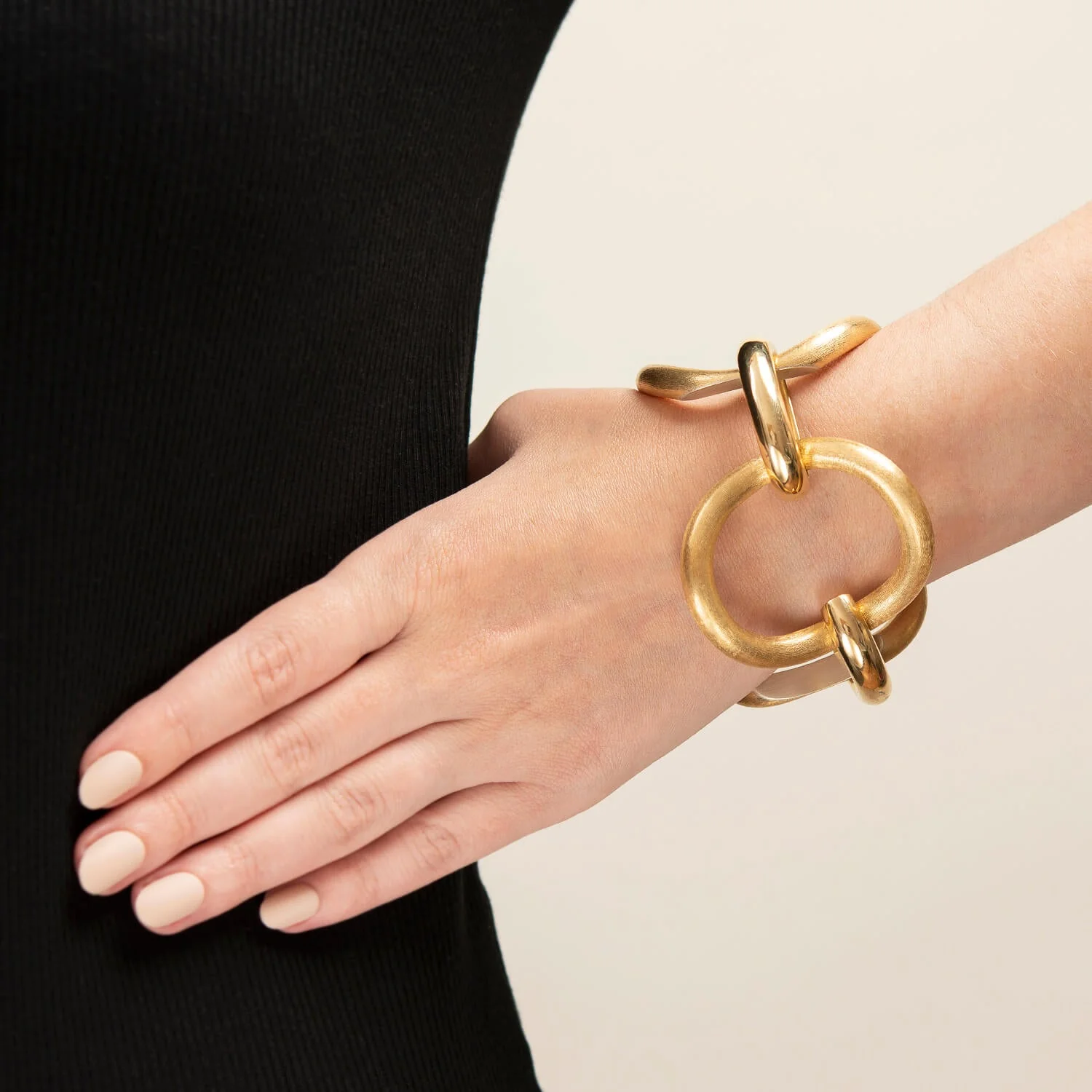 Estate Huge 18k Gold Chain Link Bracelet 106.3G - Image 6