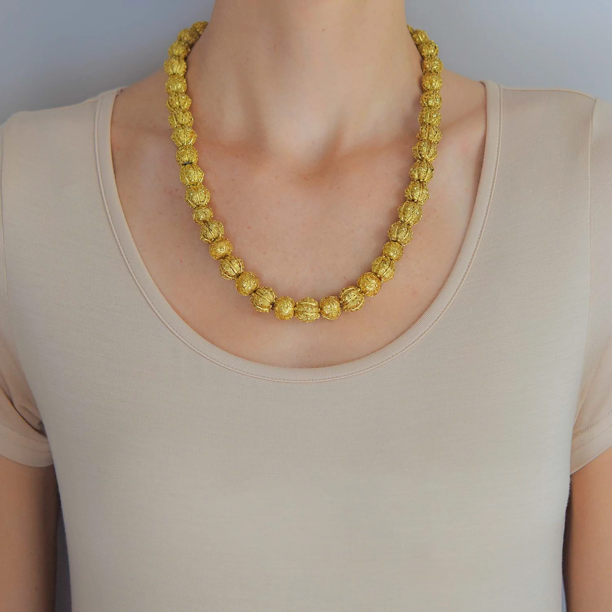 Georgian Rare 22kt Hand Wrought + Ornate Wirework Bead Necklace 21.5" - Image 7