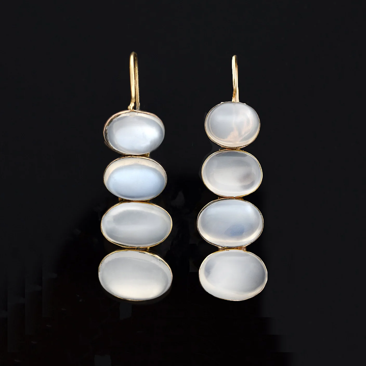 Late Victorian 14kt Moonstone Dangle Earrings