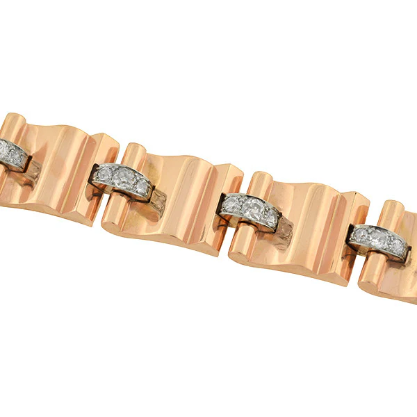 Retro 14kt Gold & Diamond Heavy Link Bracelet - Image 3