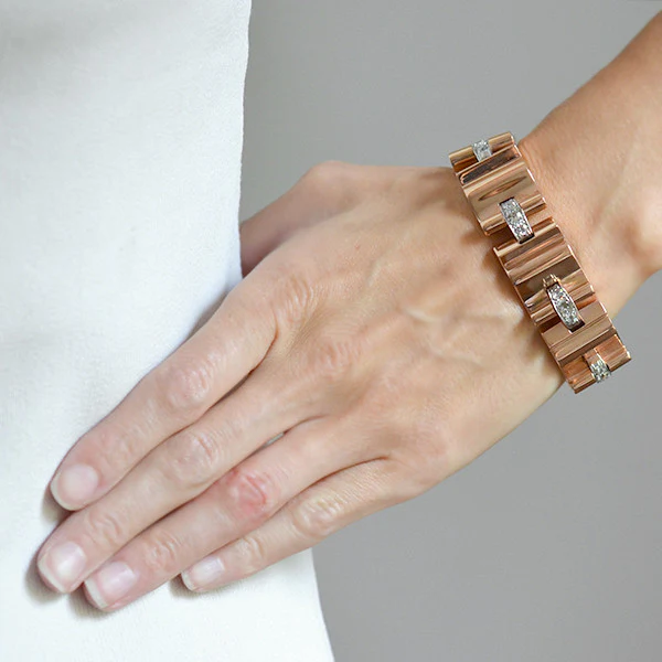 Retro 14kt Gold & Diamond Heavy Link Bracelet - Image 6
