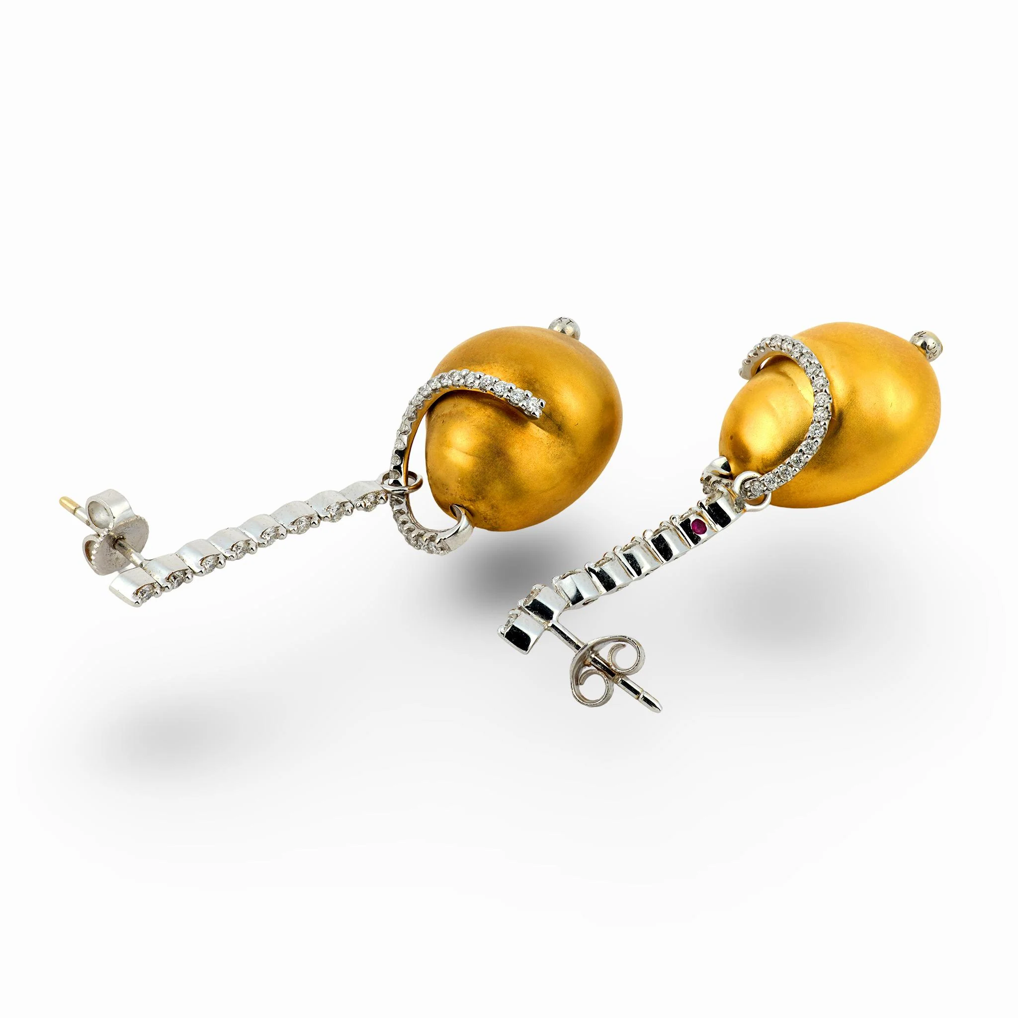 ROBERTO COIN Estate 18k Diamond "Nugget" Dangle Earrings - Image 3