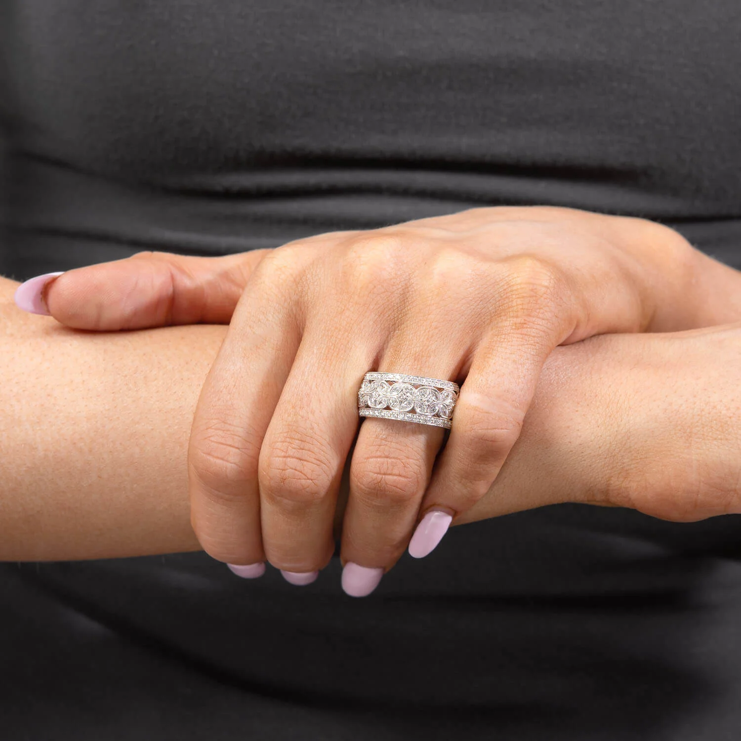 ROMAN + JULES 14k Diamond Band - Image 5
