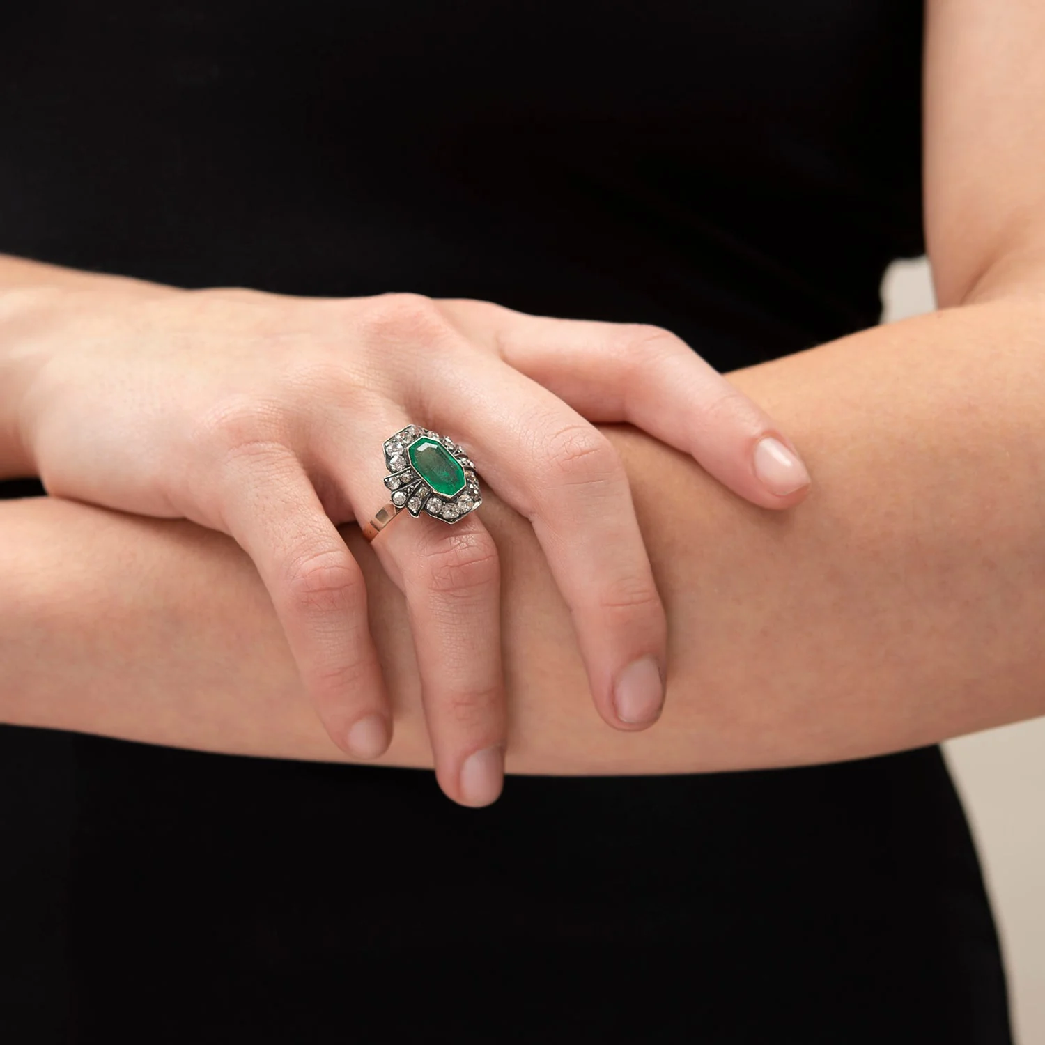 Victorian 15k + Sterling 3.50ctw Emerald + Diamond Cluster Ring - Image 6