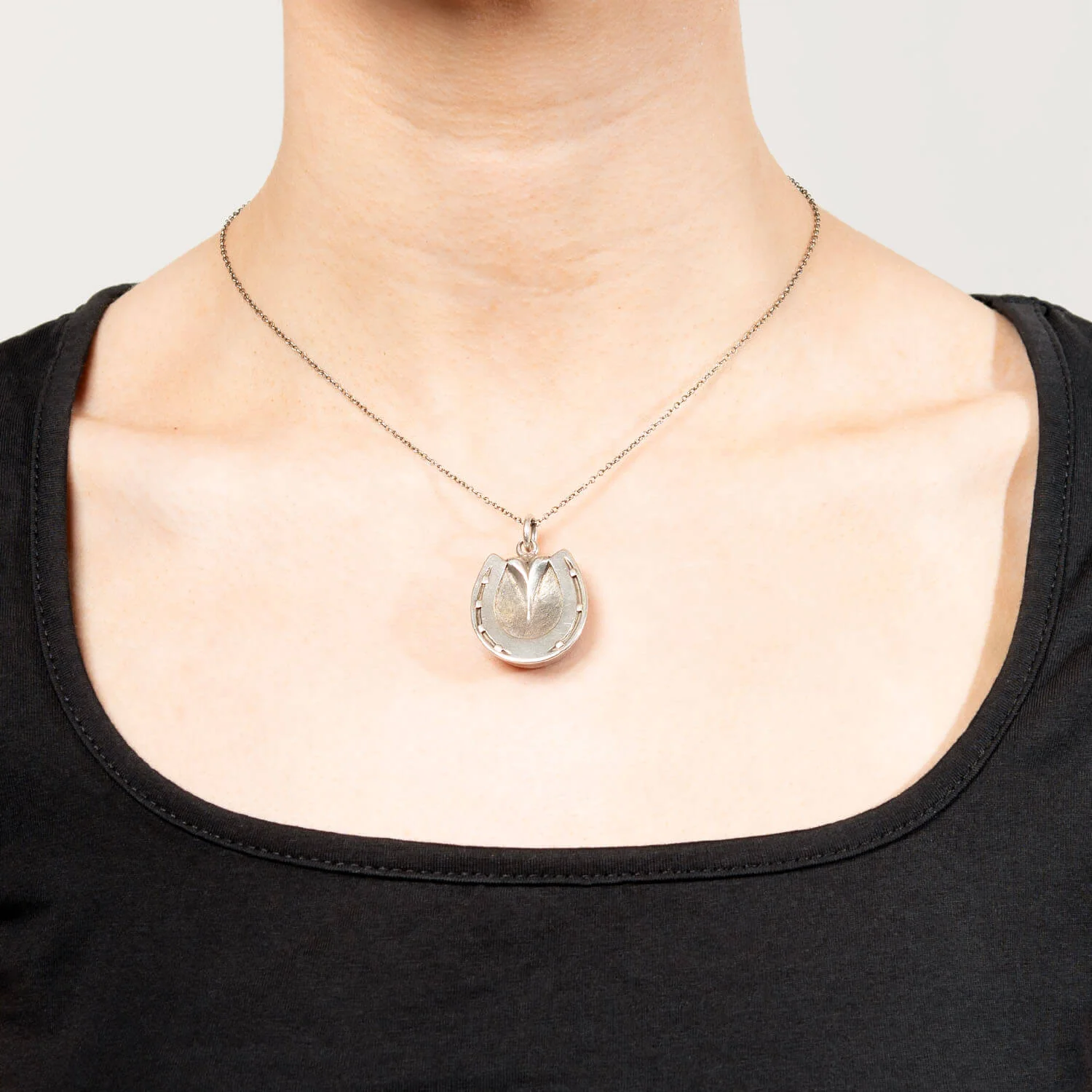 Victorian French Silver Horse Hoof Locket Pendant - Image 5