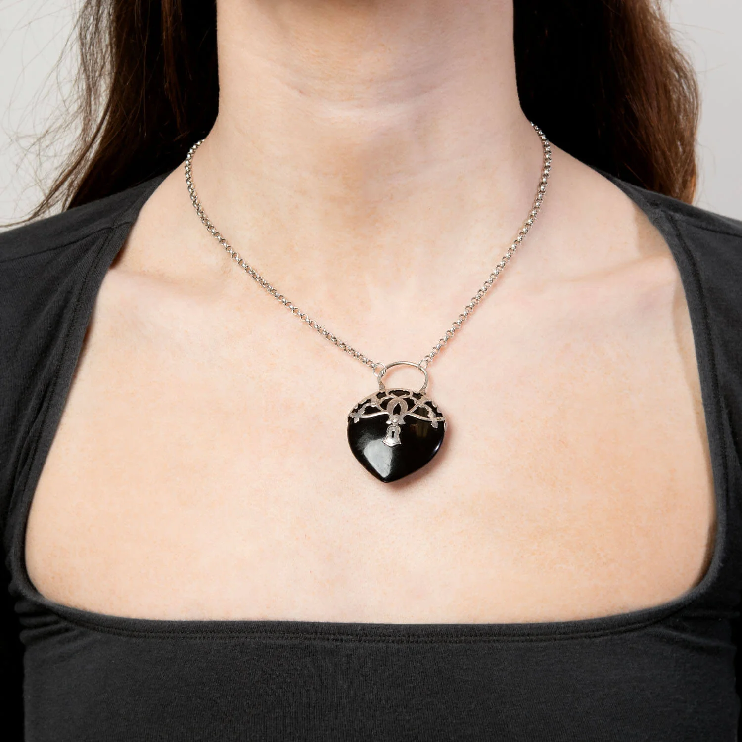 Victorian Sterling Silver Carved Horn Padlock Pendant Necklace - Image 6