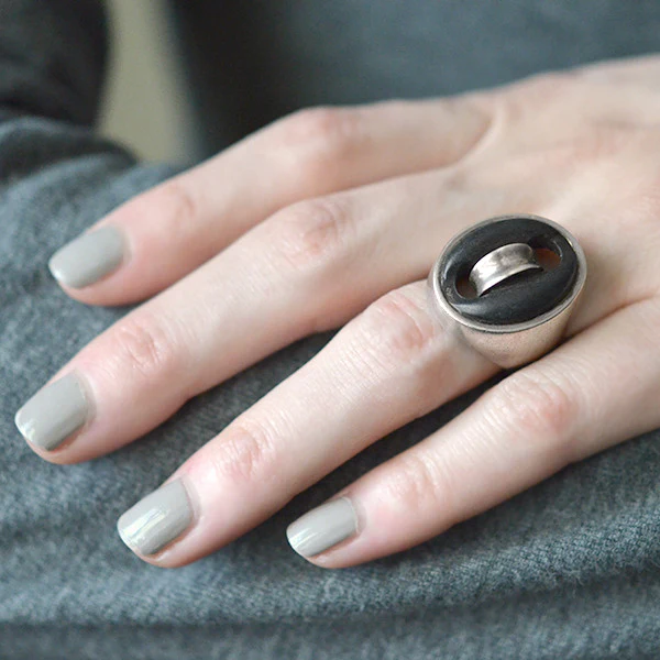 Vintage Signed Sterling & Wood Button Ring - Image 8